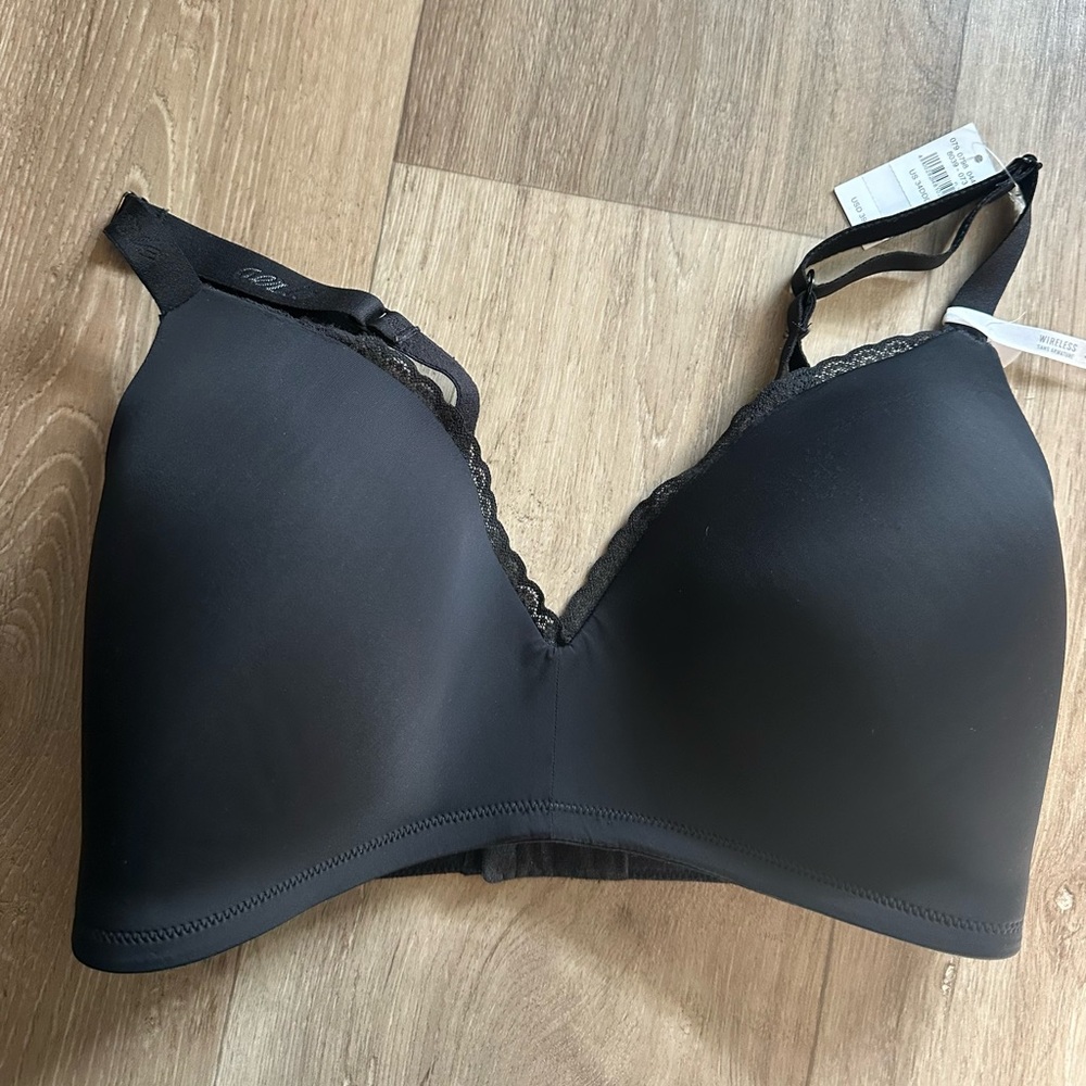 NWT Aerie Black Wireless Bra with Lace Trim